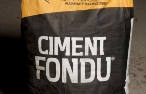 Ciment fondu