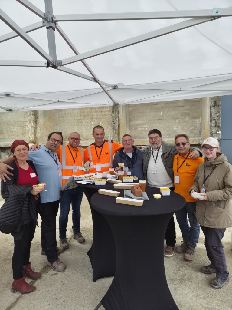 Moment convivial au BDN Event 2025 Templeuve – visite de l’usine et convivialité, foodtrucks et échanges